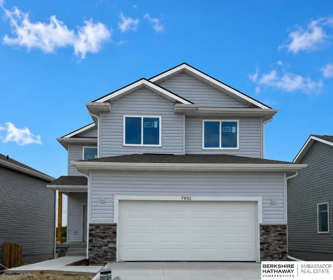 7932 N 93 Street, Omaha, NE 68122 - #1