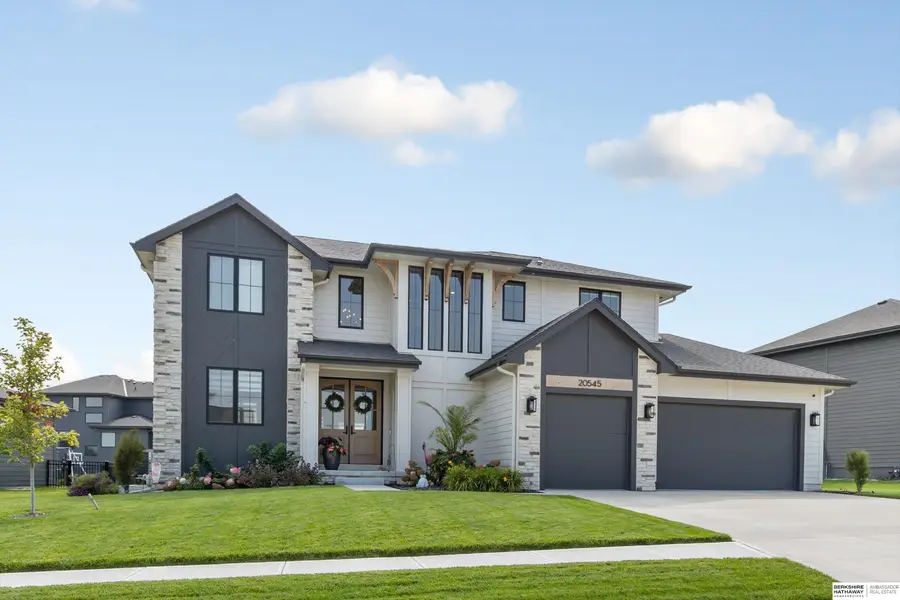 20545 Hartman Avenue, Elkhorn, NE 68022 - #3