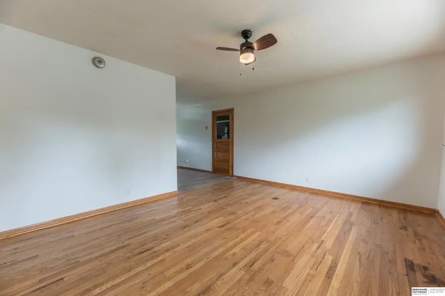 7602 S 35th Street, Bellevue, NE 68147 - #3