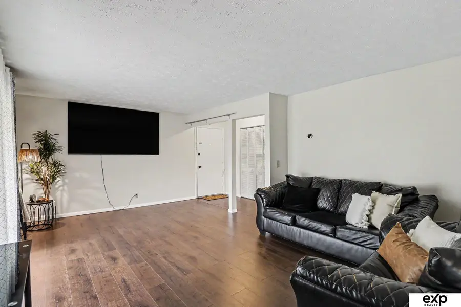 12025 Pierce Plaza #324, Omaha, NE 68144 - #2