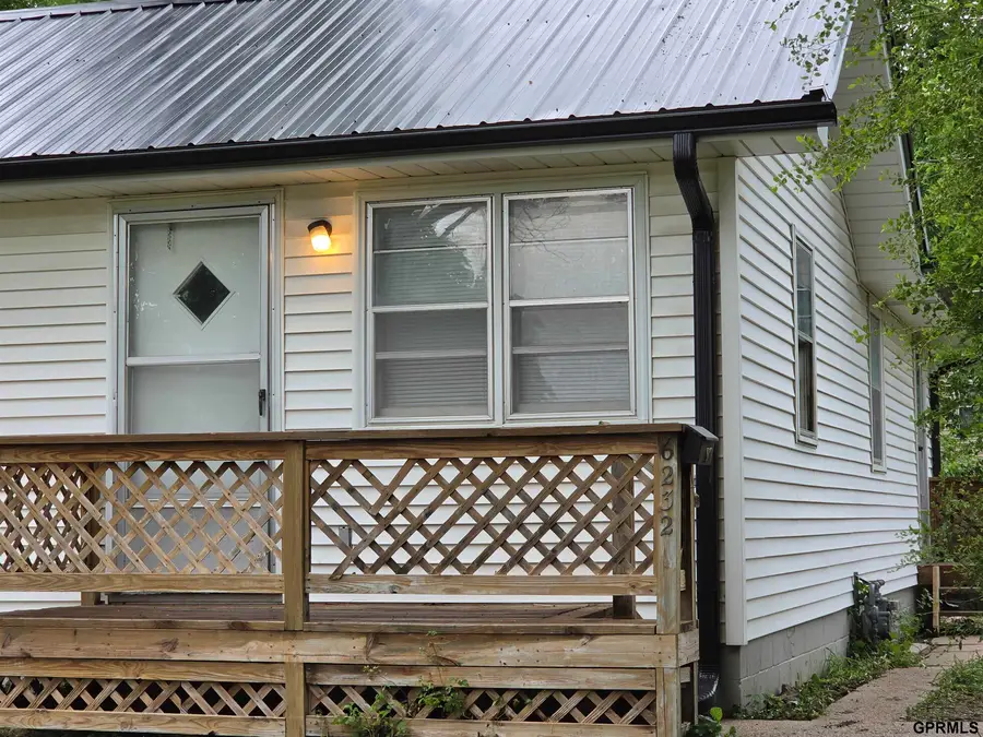6232 Poppleton Avenue, Omaha, NE 68106 - #2