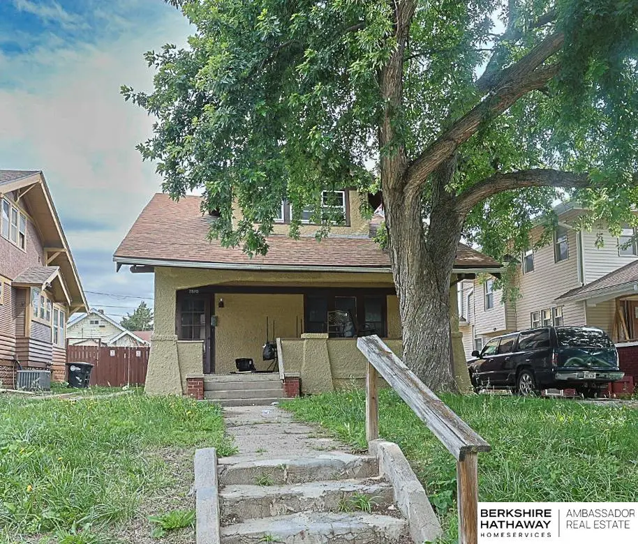 2870 Newport Avenue, Omaha, NE 68112 - #1