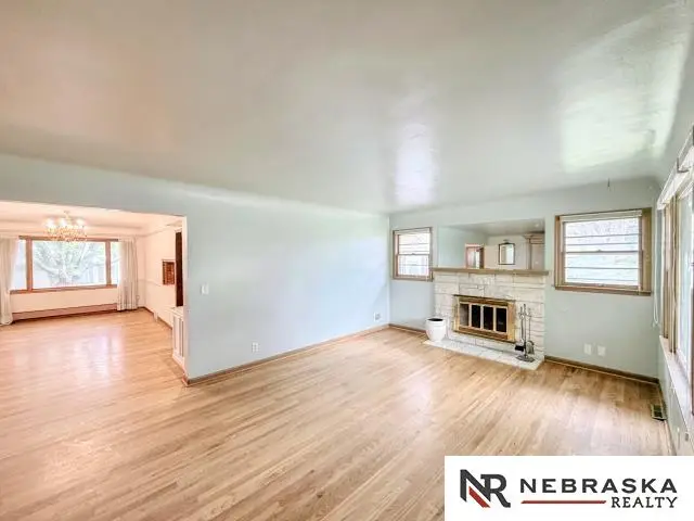 4402 Frederick Street, Omaha, NE 68105 - #3