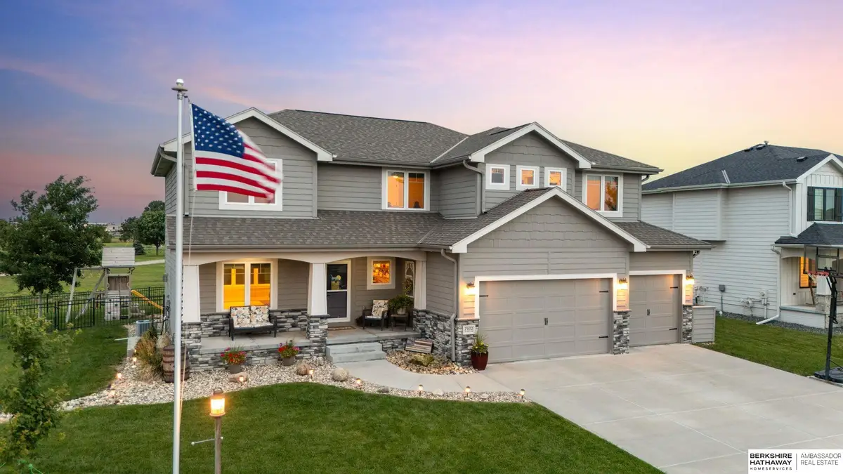 7402 N 281st Avenue, Valley, NE 68064 - #1