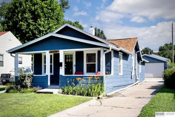 5636 Dorcas Street, Omaha, NE 68106