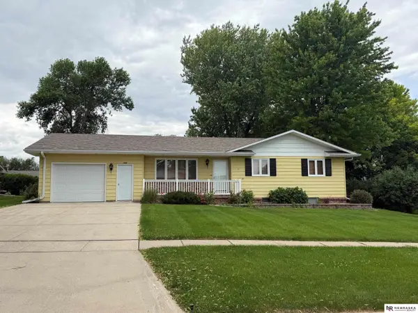 102 W Ken Miller Circle, Hartington, NE 68739