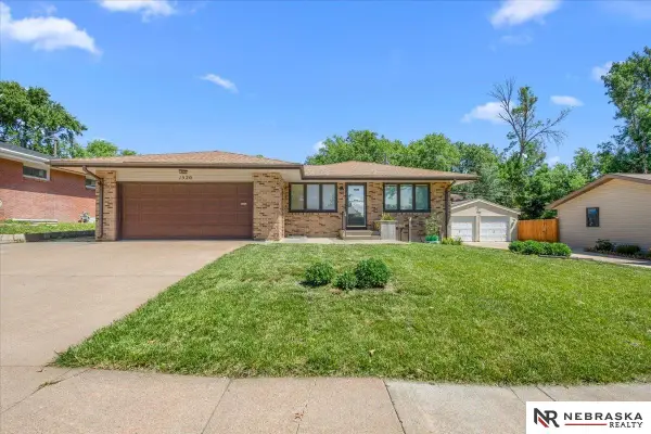 1520 Fairfield Street, Lincoln, NE 68521