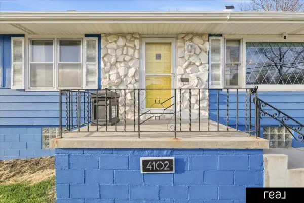 4102 Marinda Street, Omaha, NE 68105