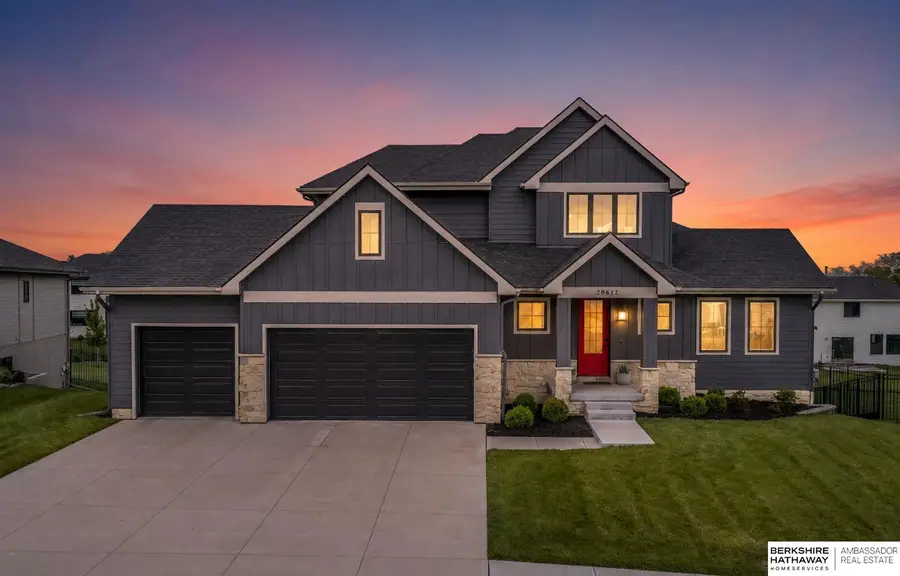 20612 Ellison Avenue, Elkhorn, NE 68022 - #2