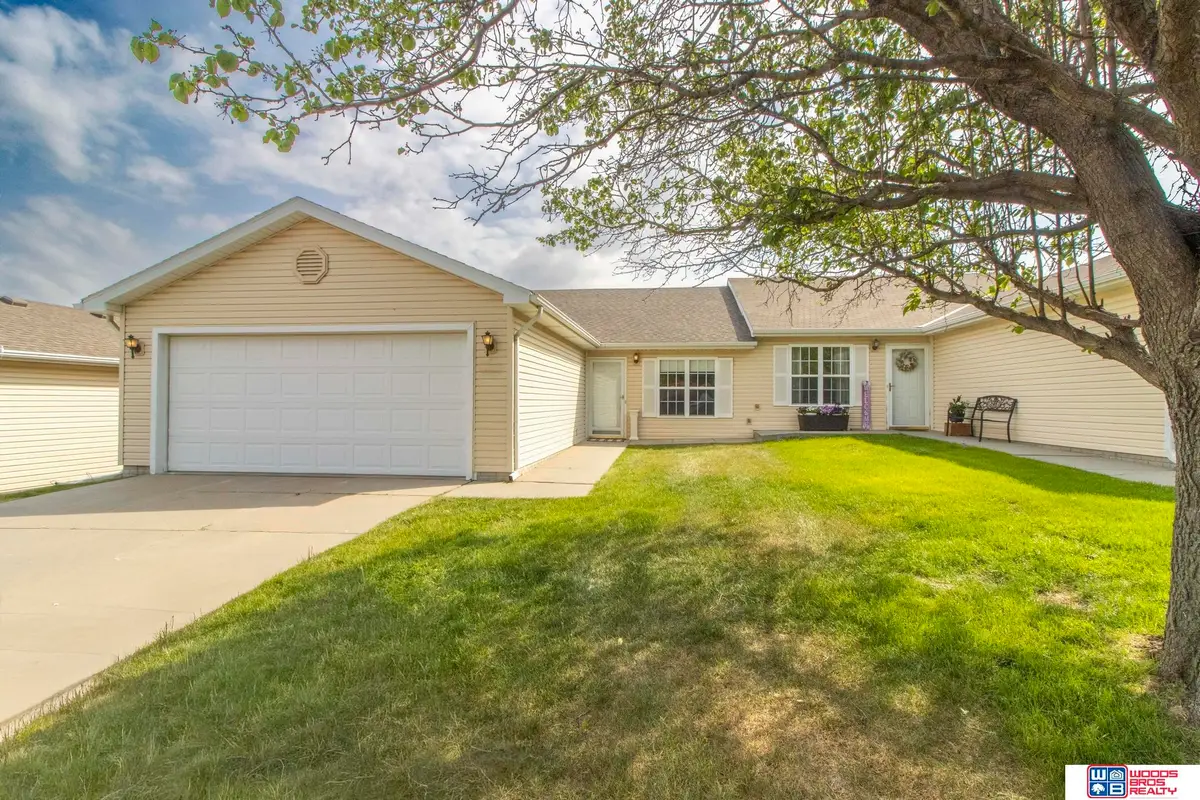 5540 Enterprise Drive, Lincoln, NE 68521 - #1