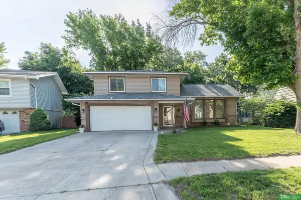1011 Bluff Street, Bellevue, NE 68005