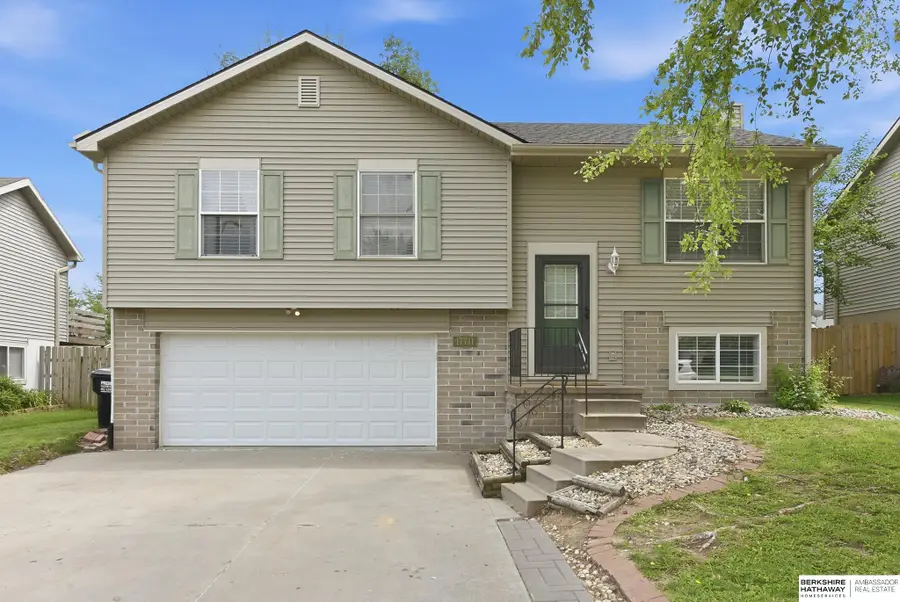 17711 Josephine Street, Omaha, NE 68136 - #2