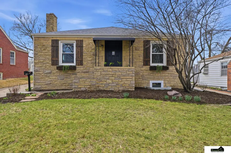 1501 Smith Street, Lincoln, NE 68502 - #3