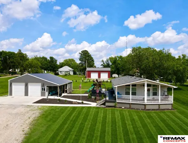 310 John Street, Odell, NE 68415