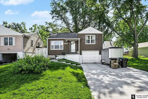 2809 N 69 Street, Omaha, NE 68104