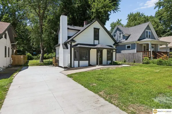 2532 N 65th Avenue, Omaha, NE 68104