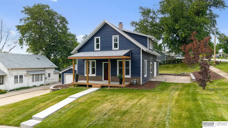 202 N Molley Street, Bennington, NE 68007 - #2