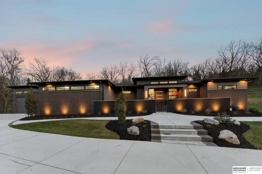 23303 K Plaza, Elkhorn, NE 68022 - #3