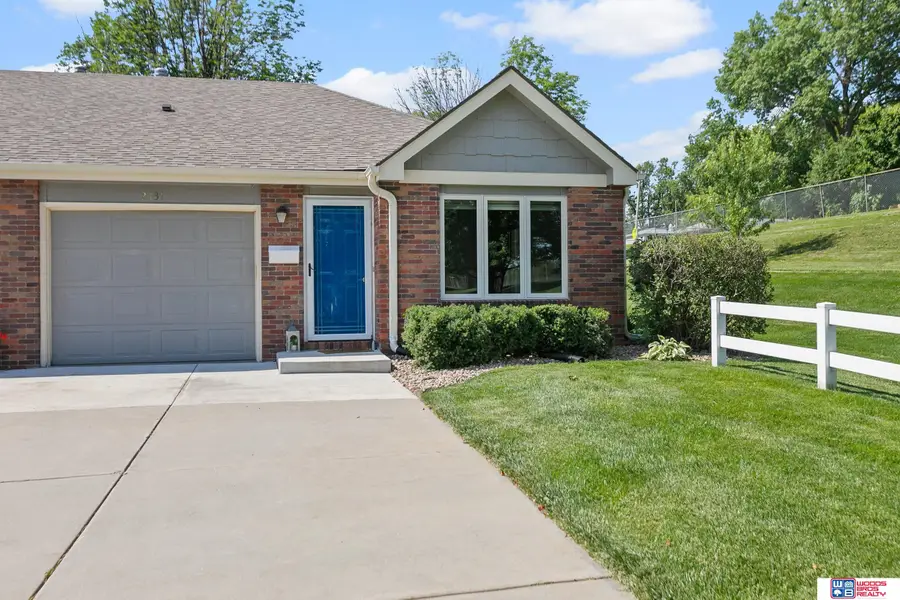 2431 N 69th Circle, Lincoln, NE 68507 - #2