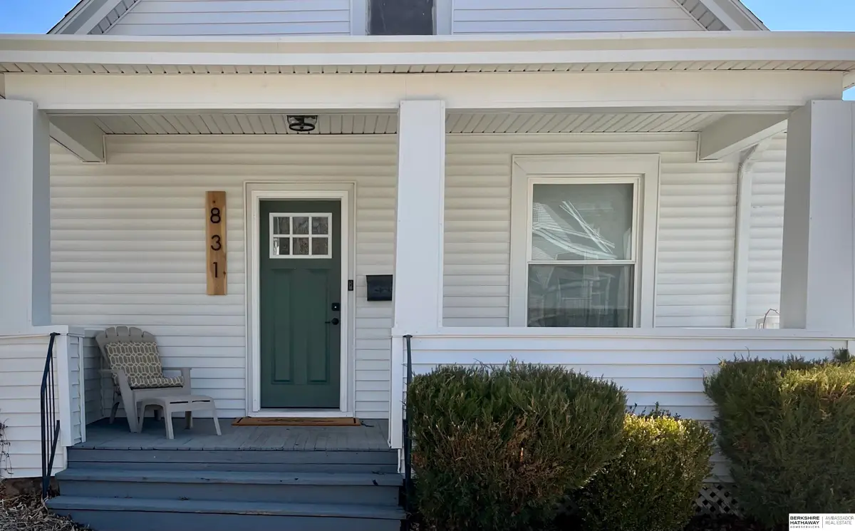 831 S 50 Street, Omaha, NE 68106 - #1
