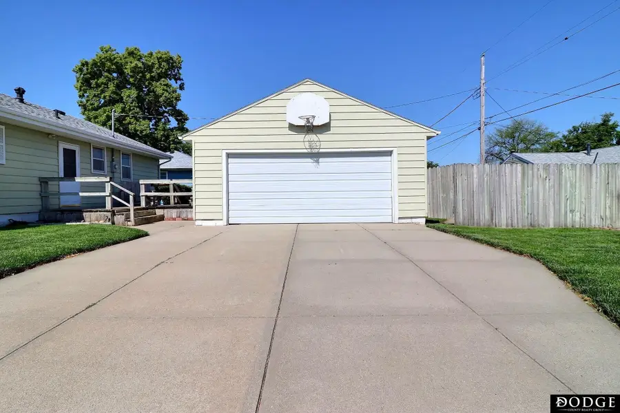 1344 Fairacres Drive, Fremont, NE 68025 - #3