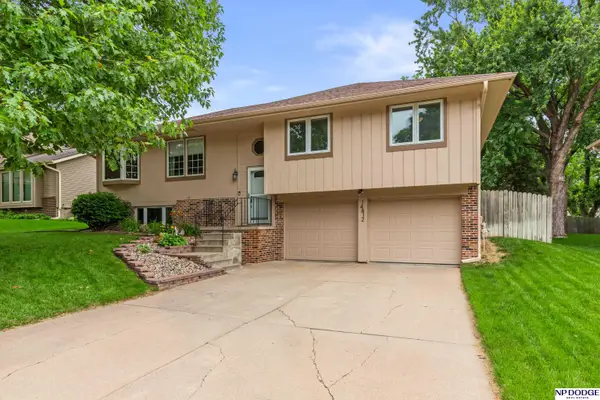 14812 Y Circle, Omaha, NE 68137