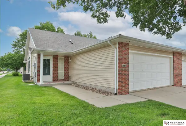 1889 N 176th Court, Omaha, NE 68118