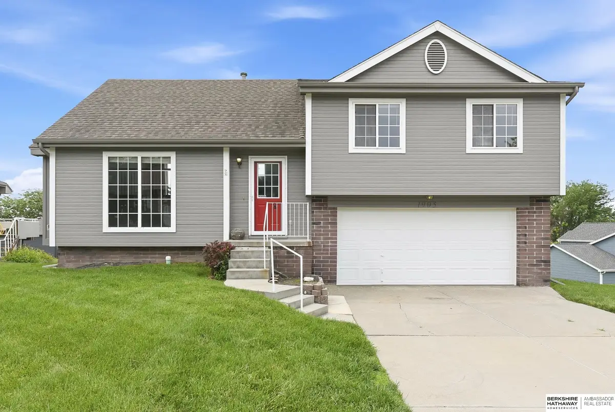 1905 Yorktown Street, Bellevue, NE 68123 - #1