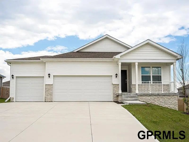 17001 Sheffield Street, Bennington, NE 68007 - #1