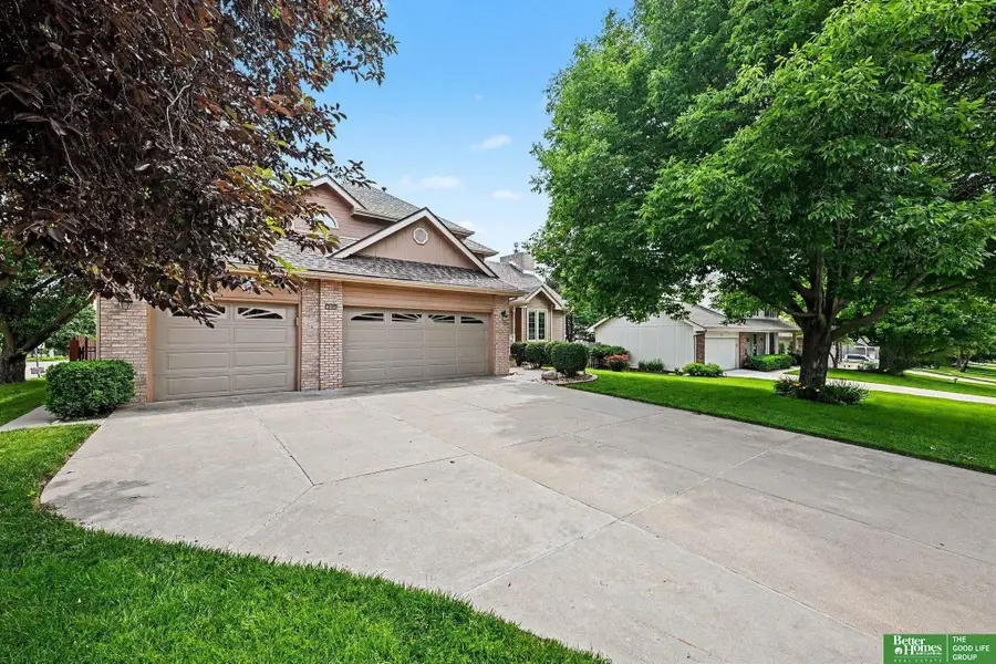 10405 Polk Street, Omaha, NE 68127 - #3