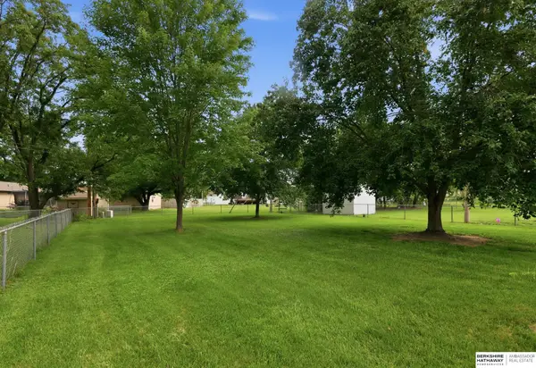 13917 Ohern Street, Omaha, NE 68137
