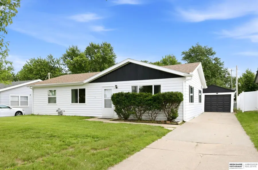 13917 Ohern Street, Omaha, NE 68137 - #2