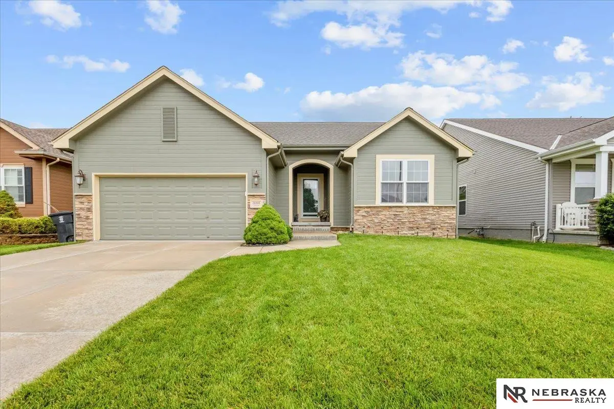 16906 Colony Drive, Omaha, NE 68136 - #1