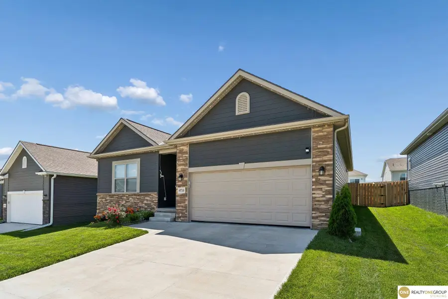 4716 N 210 Avenue, Elkhorn, NE 68022 - #2