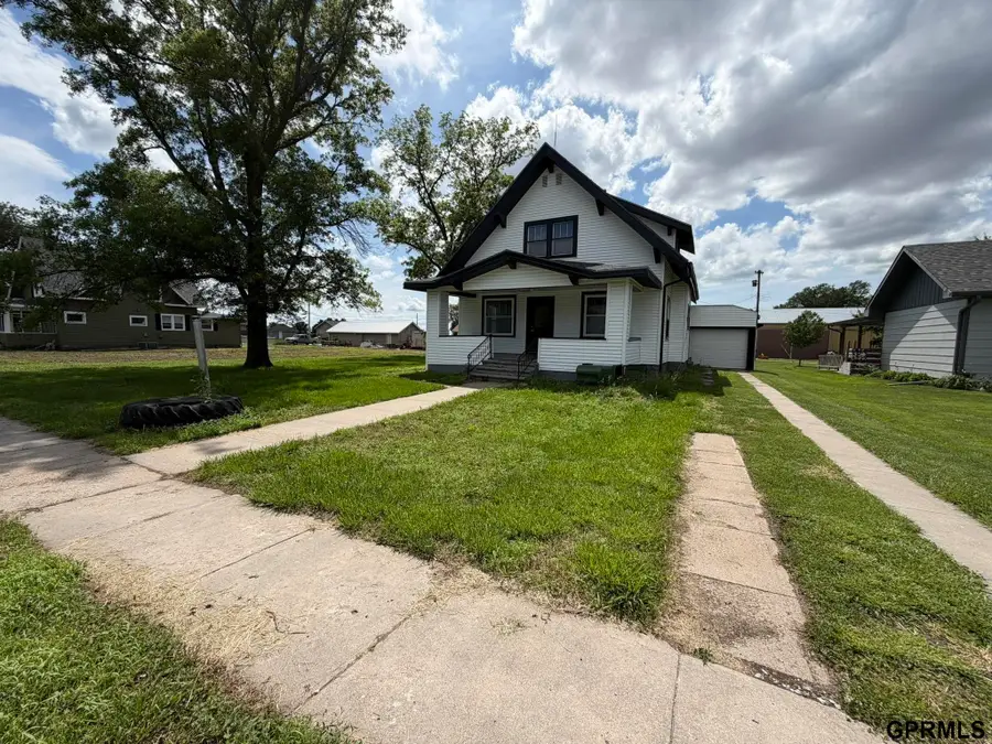 209 S Peach Street, Shickley, NE 68436 - #2