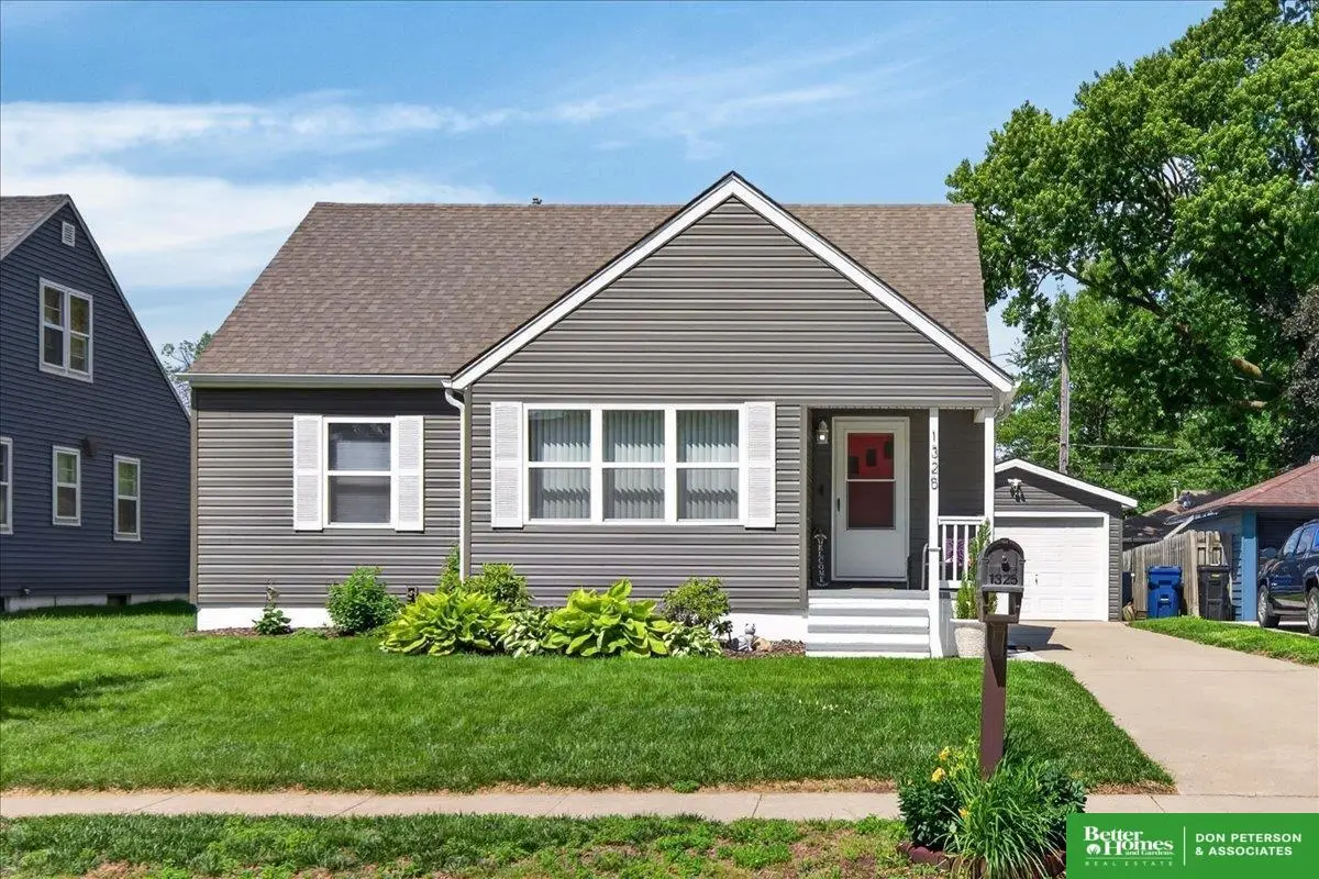 1325 N Garfield Street, Fremont, NE 68025 - #1