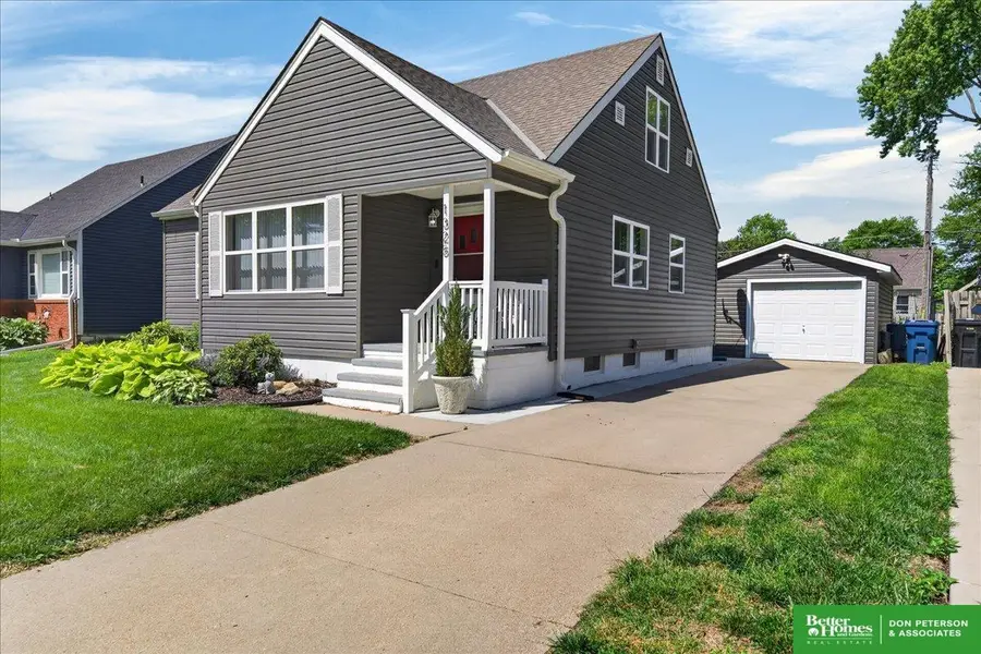 1325 N Garfield Street, Fremont, NE 68025 - #2