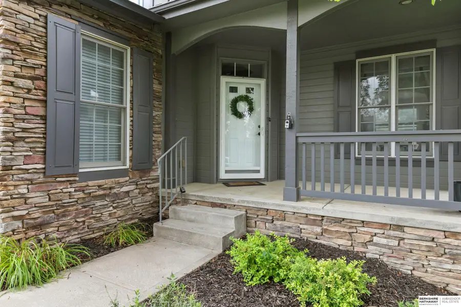 18812 Jackson Street, Elkhorn, NE 68022 - #2