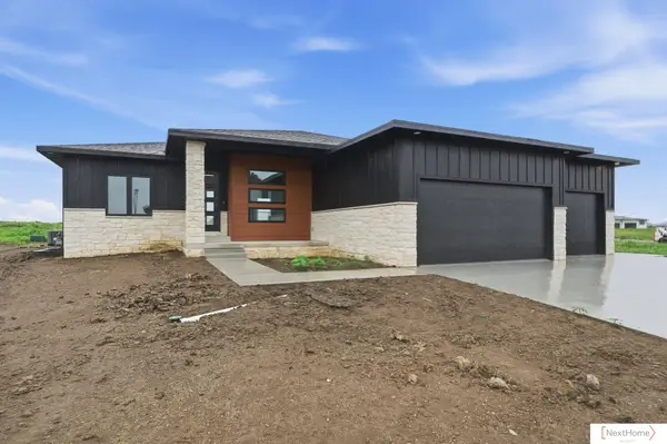 8921 Dragonfly Lane, Lincoln, NE 68526