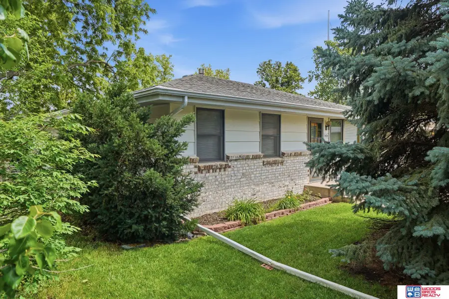 5434 Bancroft Avenue, Lincoln, NE 68506 - #2