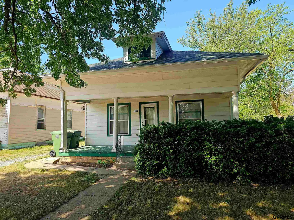 409 S Way Avenue, Sutton, NE 68979 - #1