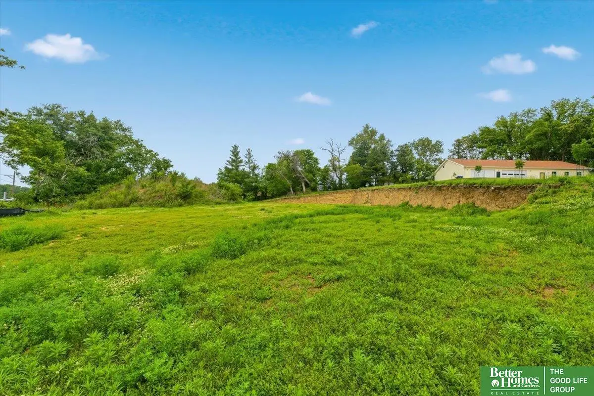 2516 Chandler Road E, Bellevue, NE 68005 - #1