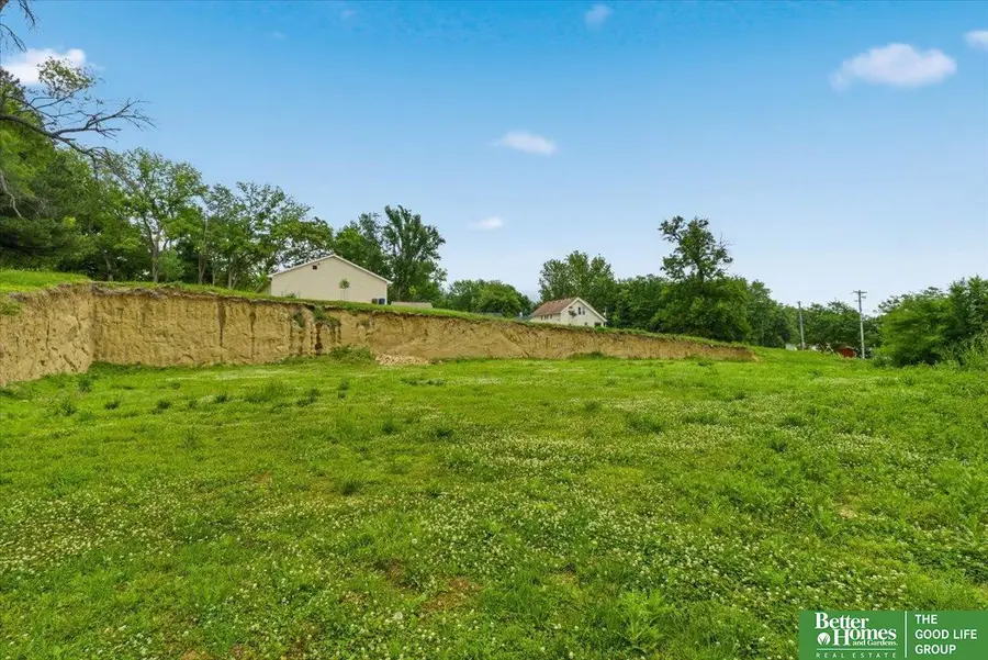 2516 Chandler Road E, Bellevue, NE 68005 - #3