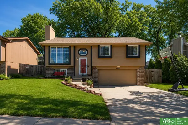 8849 N 81 Avenue, Omaha, NE 68122