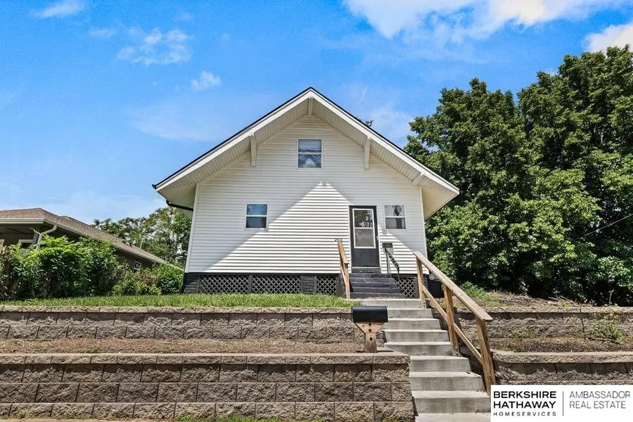 2416 Spencer Street, Omaha, NE 68111 - #2