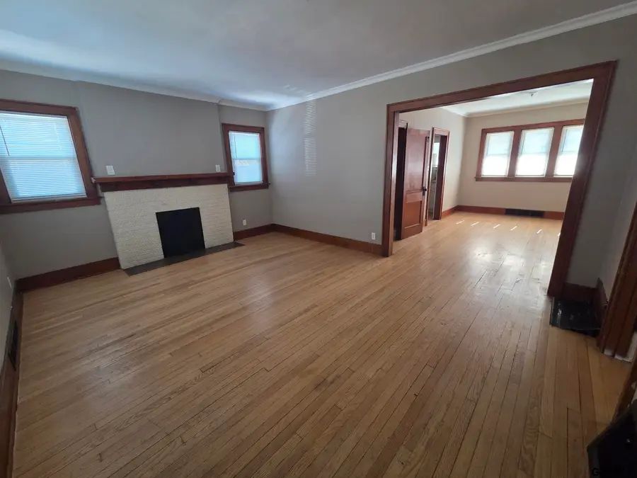 2855 Newport Avenue, Omaha, NE 68112 - #2