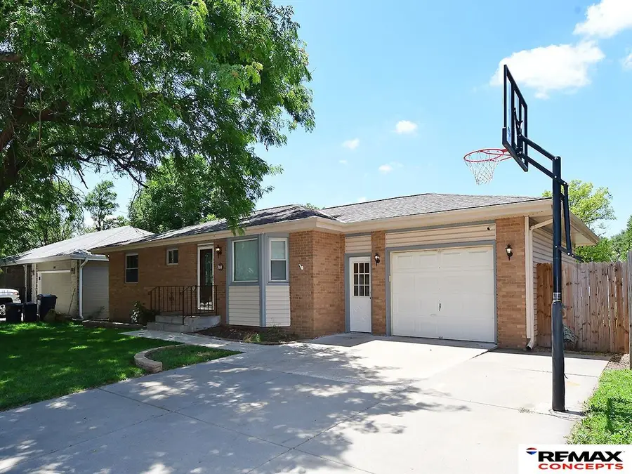 3511 N 2nd Street, Lincoln, NE 68521 - #2