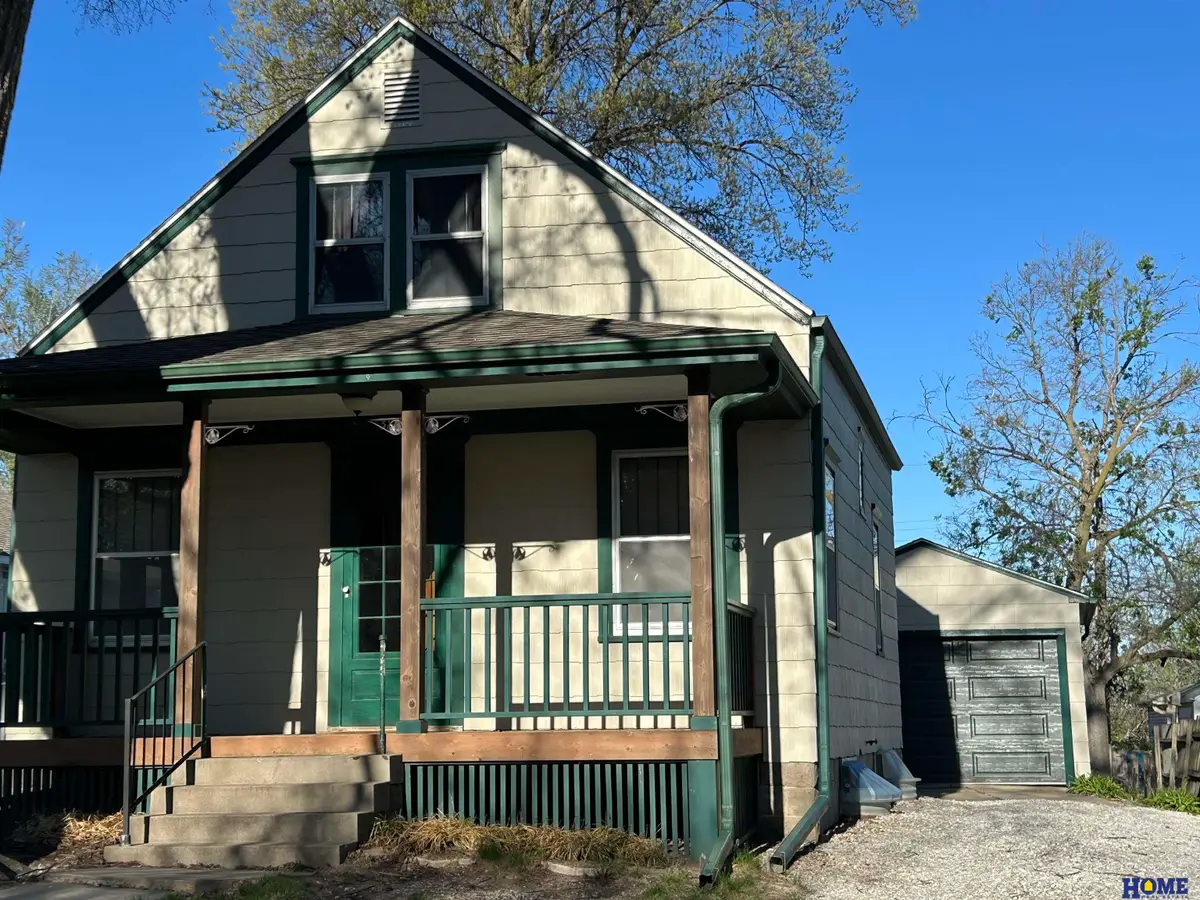 3835 S 16th Street, Lincoln, NE 68502 - #1
