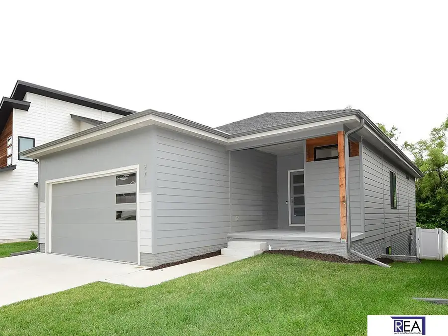 271 N Allen Street, Bennington, NE 68007-5049 - #2