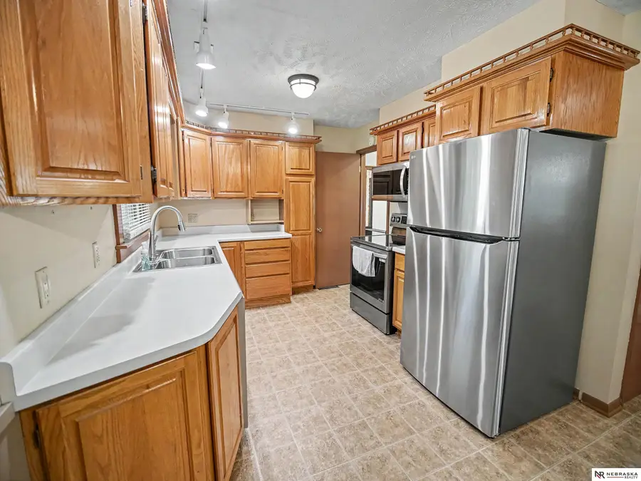 301 Glenhaven Drive, Lincoln, NE 68505 - #3